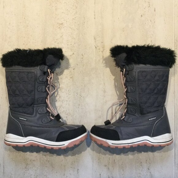 Yellow Junior Kids Winter Boots - Size 5 - Picture 3 of 5